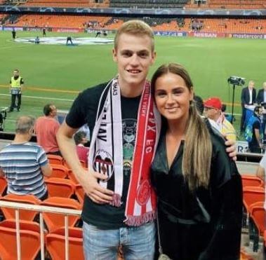 Donny van de Beek girlfriend Estelle Bergkamp and brother Rudy.